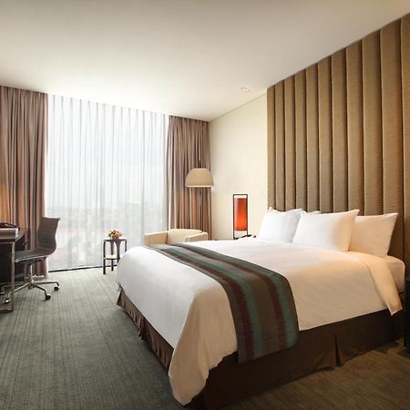 Po Hotel Semarang Kültér fotó