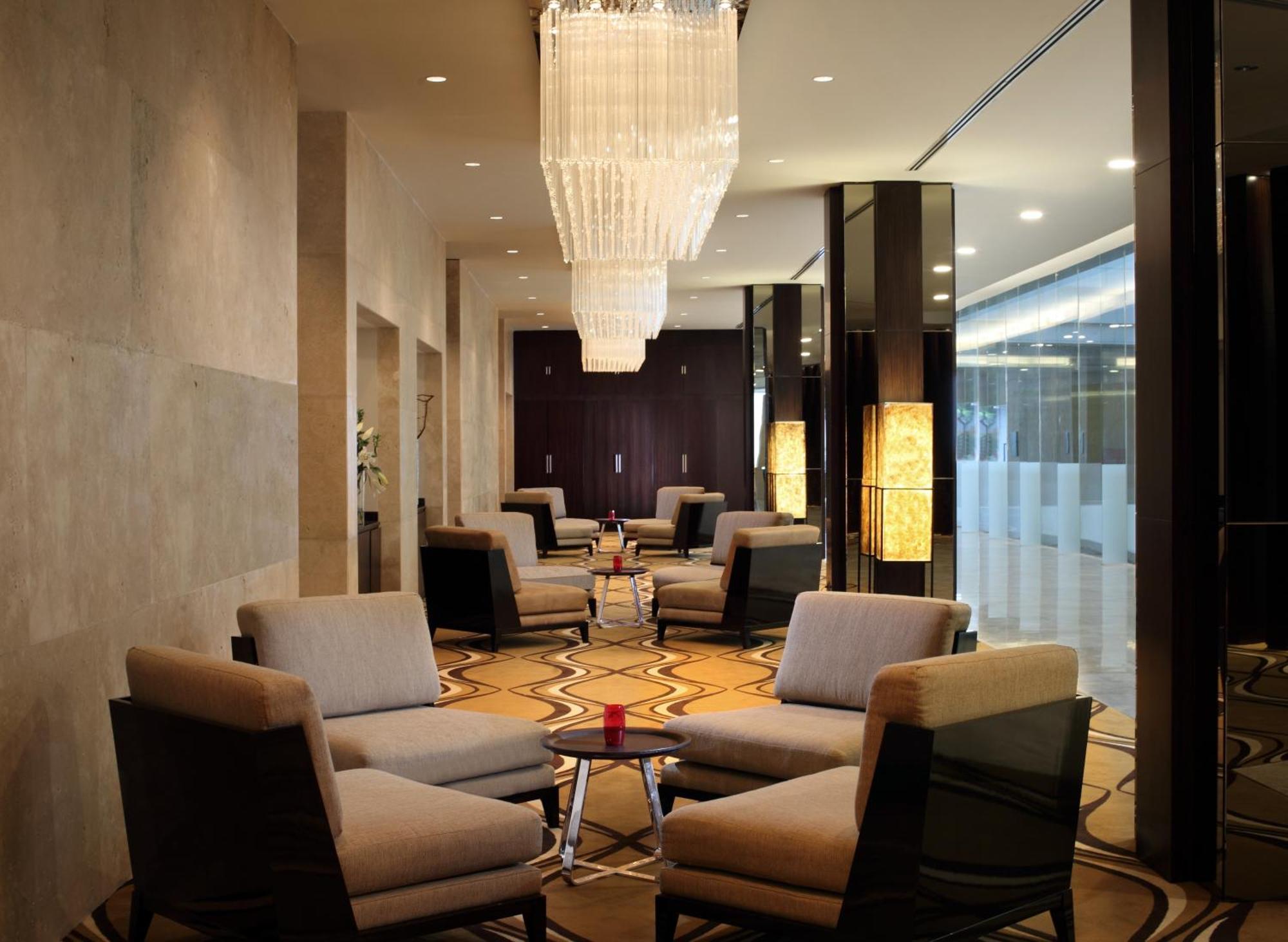 Po Hotel Semarang Beltér fotó
